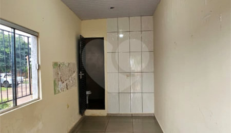Salão para alugar com 1 suíte,  em Jardim Estoril, Ponta Porã, MS