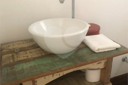 Sobrado à venda com 3 quartos, sendo 1 suíte,  em Panamby, São Paulo, SP