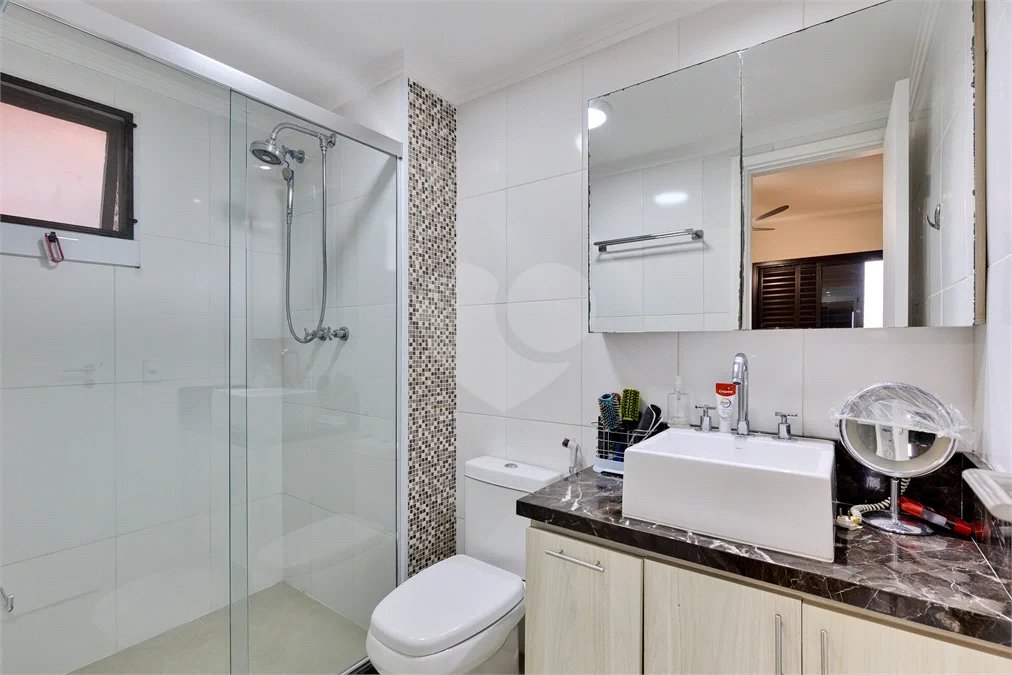 Apartamento à venda com 3 quartos, sendo 1 suíte, em Alto da Boa Vista, São Paulo, SP