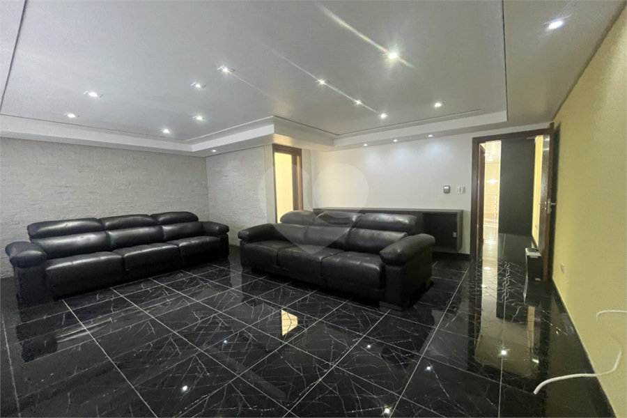 Casa à venda com 4 quartos, sendo 3 suítes, em Vila Guilherme, São Paulo, SP