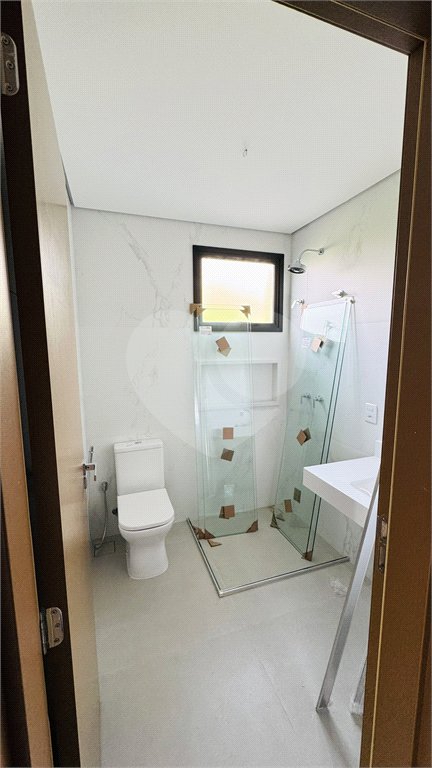 Casa à venda com 3 suítes no condomínio Santa Isabel I, Louveira - SP