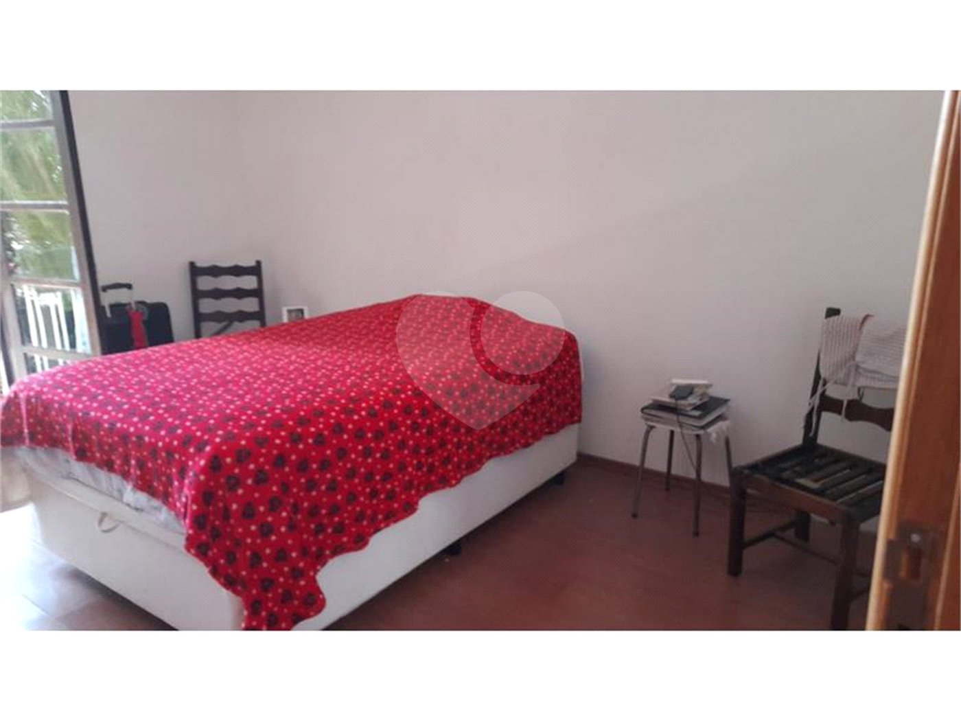 Casa à venda ou para alugar com 5 quartos, sendo 1 suíte, em Vila Romero, São Paulo, SP