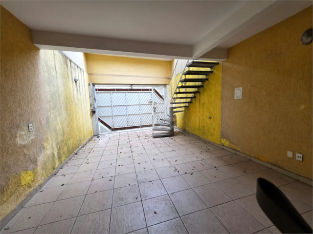 Sobrado à venda com 3 quartos em Vila Rica, São Paulo, SP