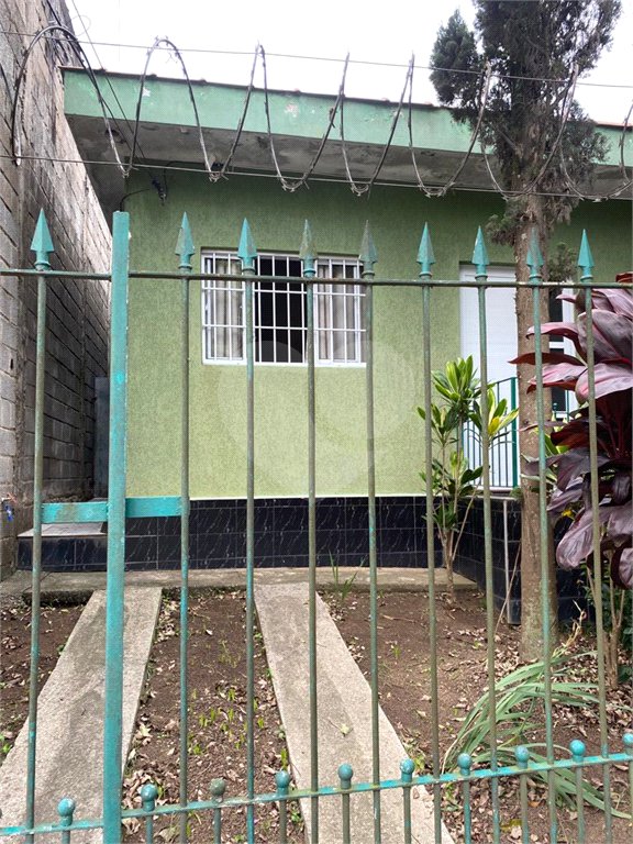 Casa à venda com 2 quartos, sendo 1 suíte,  em Vila Nova Bonsucesso, Guarulhos, SP