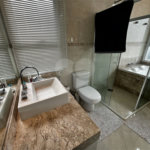 Casa à venda com 4 quartos, sendo 3 suítes,  em Vila Oliveira, Mogi das Cruzes, SP