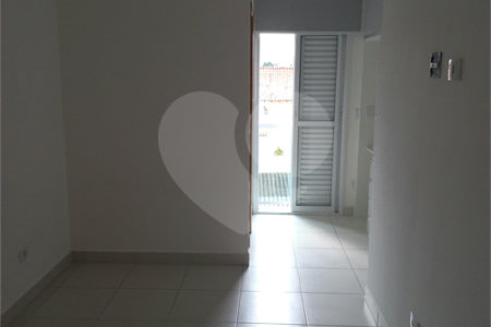 Casa à venda com 2 suítes no condomínio martinha, São Paulo - SP