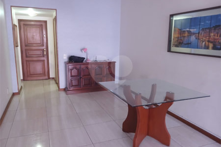 Apartamento à venda com 3 quartos, sendo 1 suíte,  em Tijuca, Rio de Janeiro, RJ