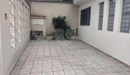 Casa Térrea à venda com 4 quartos em Imirim, São Paulo, SP