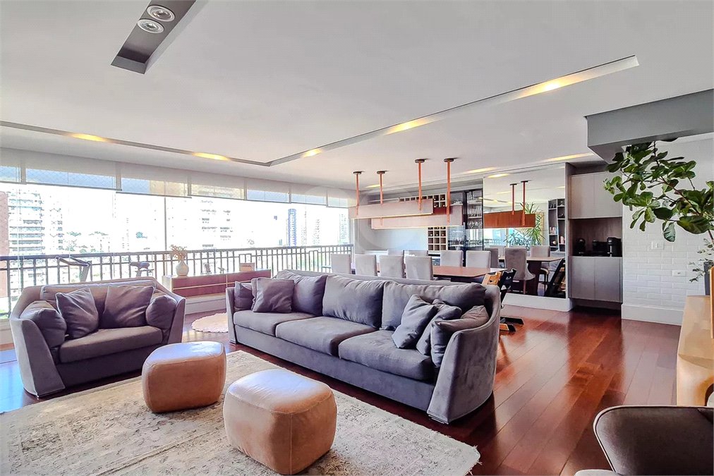 Apartamento à venda com 4 quartos, sendo 3 suítes, em Vila Romana, São Paulo, SP