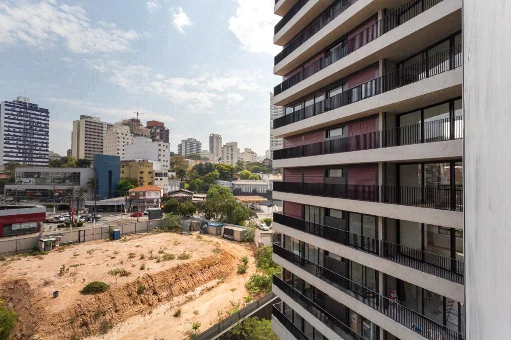 Apartamento à venda com 1 suíte em Jardim das Bandeiras, São Paulo, SP