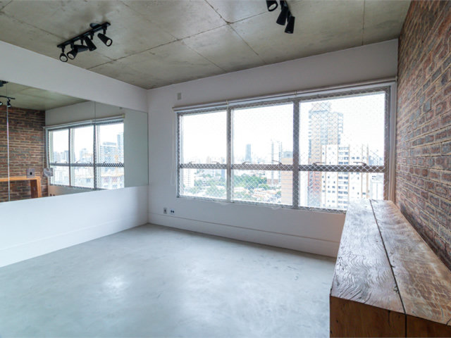 Apartamento à venda ou para alugar com 2 quartos, sendo 1 suíte,  em Alto da Boa Vista, São Paulo, SP