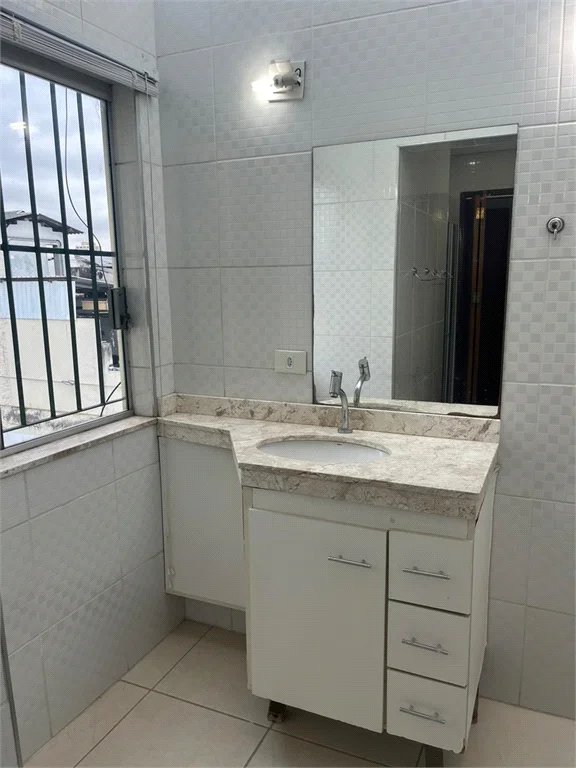 Casa à venda com 5 quartos, sendo 3 suítes, em Jardim Bonfiglioli, São Paulo, SP