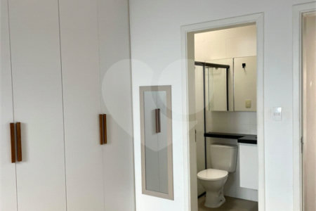 Casa à venda com 3 quartos, sendo 1 suíte, no condomínio Villaggio DI Itaici, Indaiatuba - SP