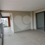 Apartamento à venda com 3 suítes em Chácara Santo Antônio, São Paulo, SP