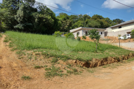 Terreno à venda com 1 suíte em Caixa D´água, Vinhedo, SP