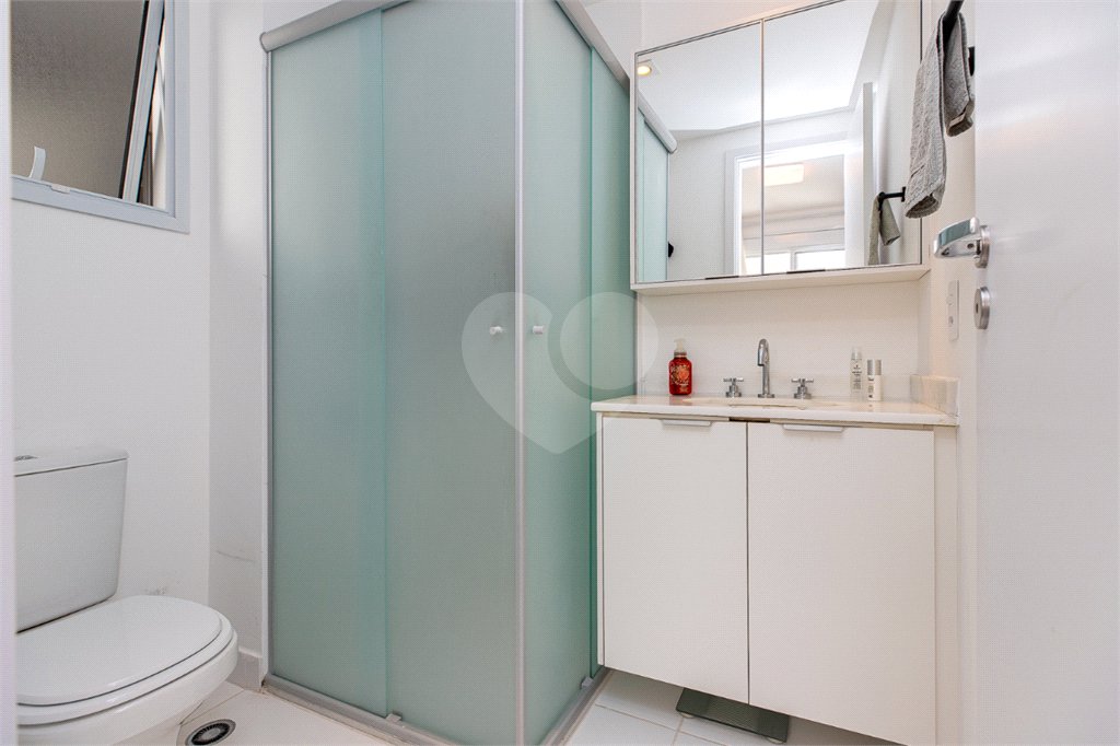 Apartamento à venda com 3 quartos, sendo 2 suítes, em Santo Amaro, São Paulo, SP