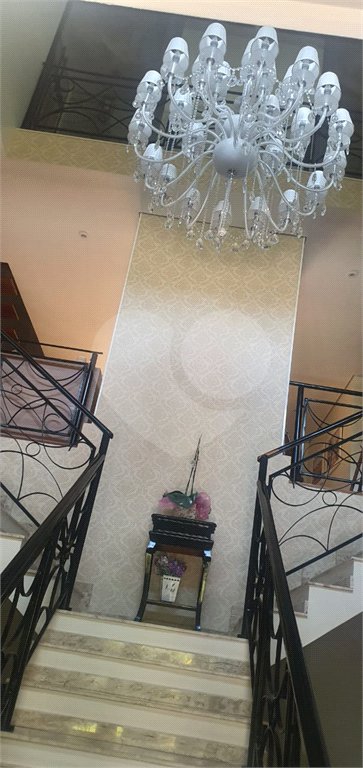 Casa à venda com 5 suítes no condomínio Arujá Hills I e Ii, Arujá - SP