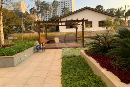 Apartamento à venda com 4 quartos, sendo 1 suíte, em Chácara Santo Antônio, São Paulo, SP