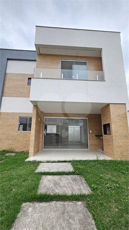 Casa à venda com 4 quartos, sendo 3 suítes, no condomínio Grand Park, Rio de Janeiro - RJ
