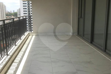 Apartamento à venda com 3 suítes em Jardim Aurélia, São Paulo, SP