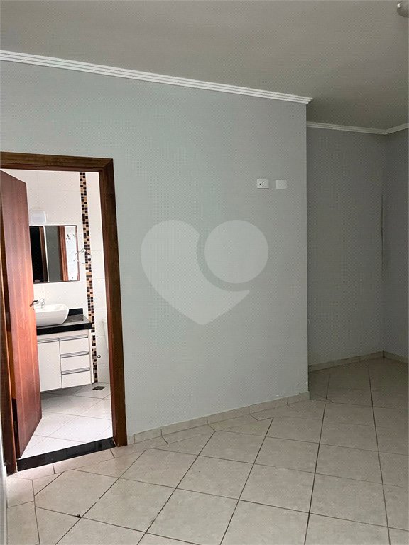 Casa à venda com 3 quartos, sendo 1 suíte, em Jardim Santa Bárbara, Atibaia, SP