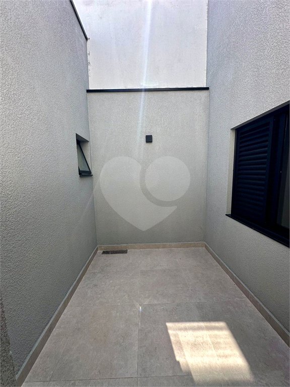 Casa à venda com 3 quartos, sendo 1 suíte, no condomínio Horto Florestal Villagio, Sorocaba - SP