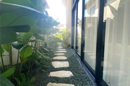 Duplex à venda com 6 suítes em Riviera, Bertioga, SP