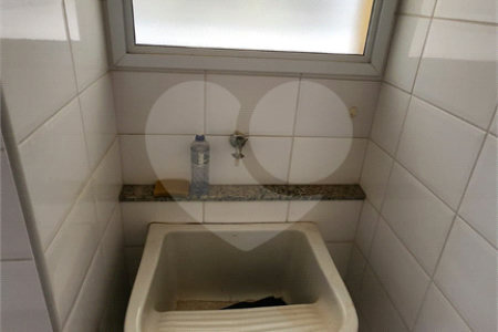 Apartamento à venda com 1 suíte no Centro, Araraquara, SP