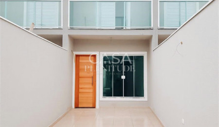 Sobrado à venda com 3 quartos, sendo 1 suíte,  em Vila Arriete, São Paulo, SP