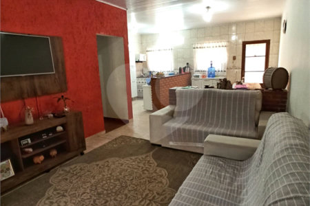 Chácara à venda com 3 quartos, sendo 1 suíte, em Vale das Flores (canguera), São Roque, SP