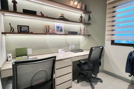 Apartamento à venda com 3 quartos, sendo 1 suíte, em Parque São Domingos, São Paulo, SP