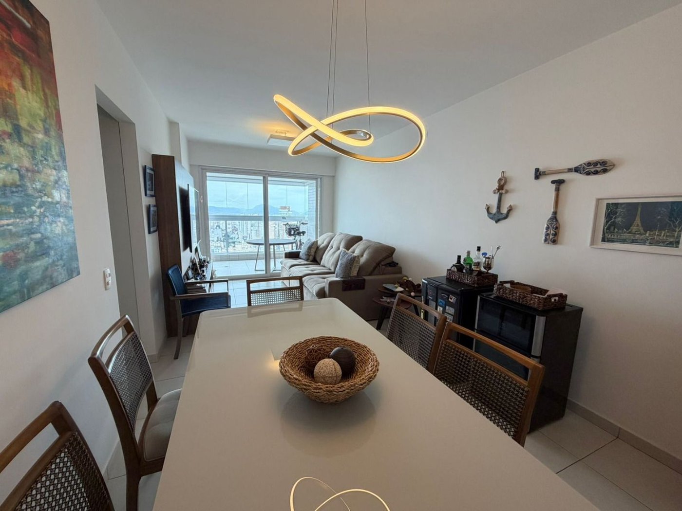 Apartamento com 2 dormitórios à venda, 83 m² por R$ 1.430.000,00 - Gonzaga - Santos/SP