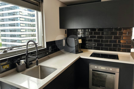 Apartamento à venda ou para alugar com 1 quarto em Cidade Monções, São Paulo, SP