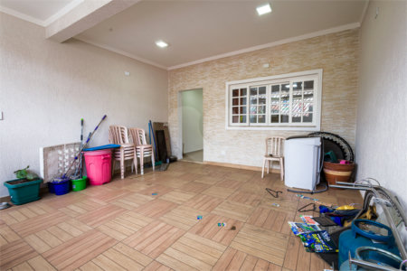 Casa à venda com 3 quartos, sendo 2 suítes, em Jardim Santa Cecília, Guarulhos, SP