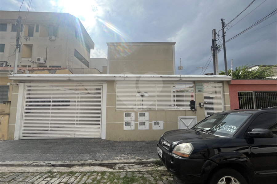 Casa à venda com 3 quartos, sendo 1 suíte, no condomínio Capigaí, São Paulo - SP
