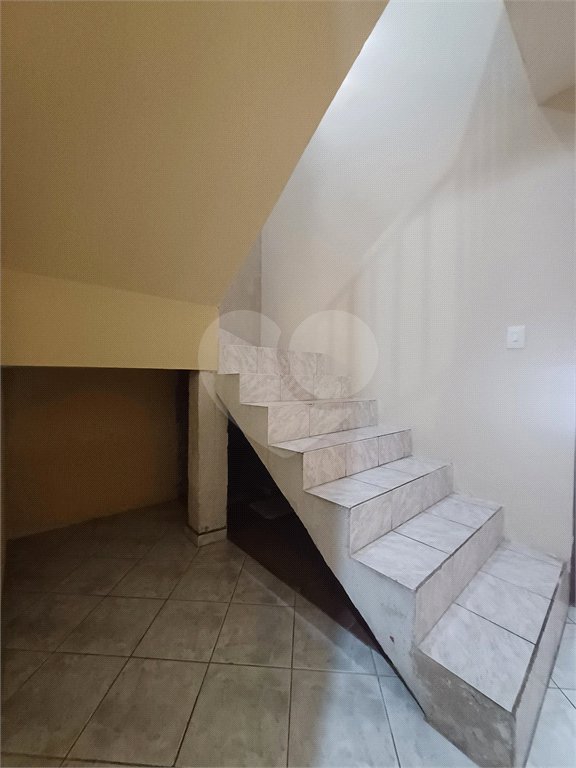 Sobrado à venda com 2 quartos em Jardim Guaíba, Sorocaba, SP