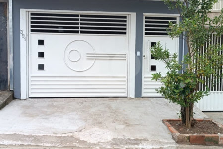 Casa à venda com 4 quartos, sendo 1 suíte, em Jardim Planalto, Salto, SP
