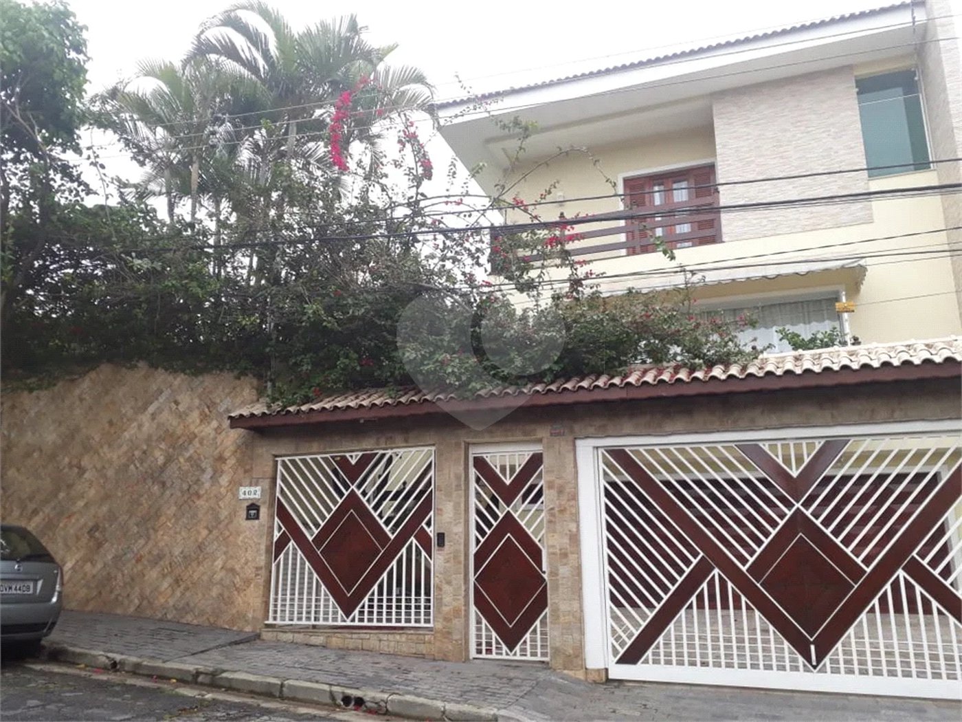 Sobrado à venda com 6 quartos, sendo 5 suítes, em Tremembé, São Paulo, SP