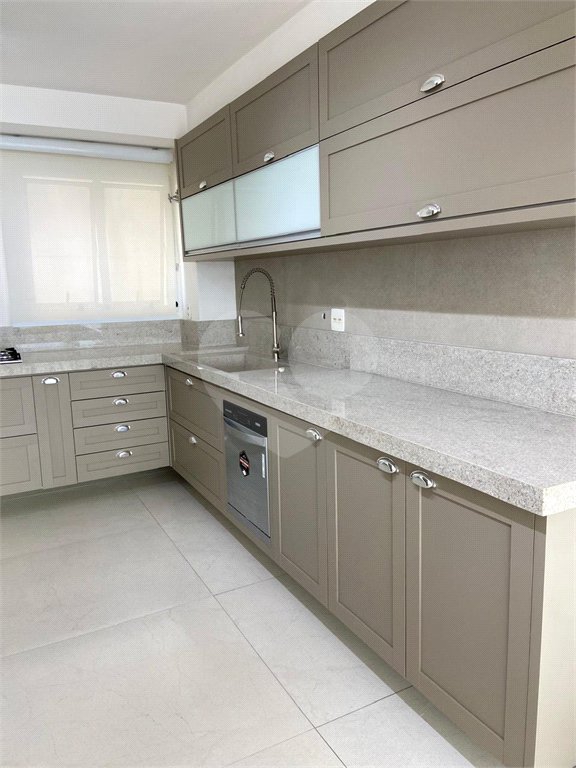 Apartamento à venda com 3 suítes no Centro, Santo André, SP