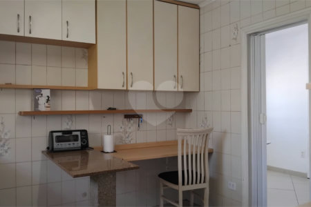 Sobrado à venda com 3 quartos, sendo 1 suíte,  em Jardim Bonfiglioli, São Paulo, SP