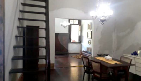 Casa à venda com 3 quartos em Santa Teresa, Rio de Janeiro, RJ
