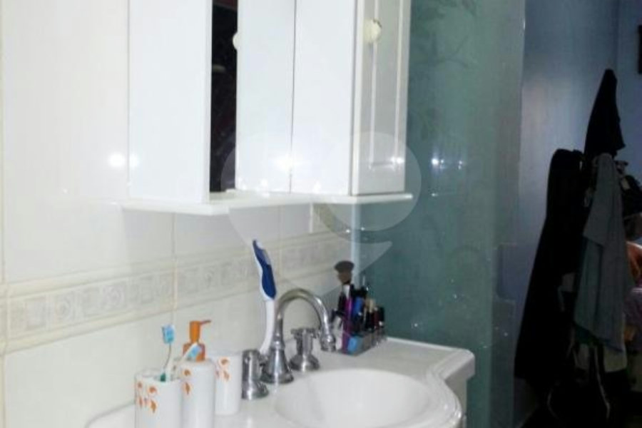 Sobrado à venda com 3 quartos, sendo 1 suíte, em Vila Nova Cachoeirinha, São Paulo, SP