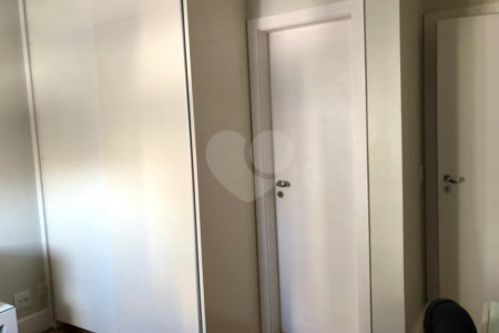 Apartamento à venda com 4 quartos, sendo 3 suítes,  em Cidade Monções, São Paulo, SP