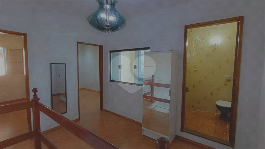 Sobrado à venda com 3 quartos em Bonfim, Osasco, SP