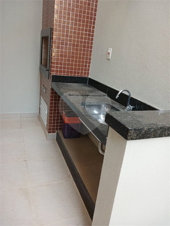 Casa à venda com 3 quartos, sendo 1 suíte, no condomínio Residencial Belle Ville Itaycy, Indaiatuba - SP