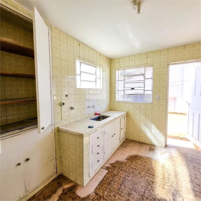 Sobrado à venda com 5 quartos em Vila Indiana, São Paulo, SP