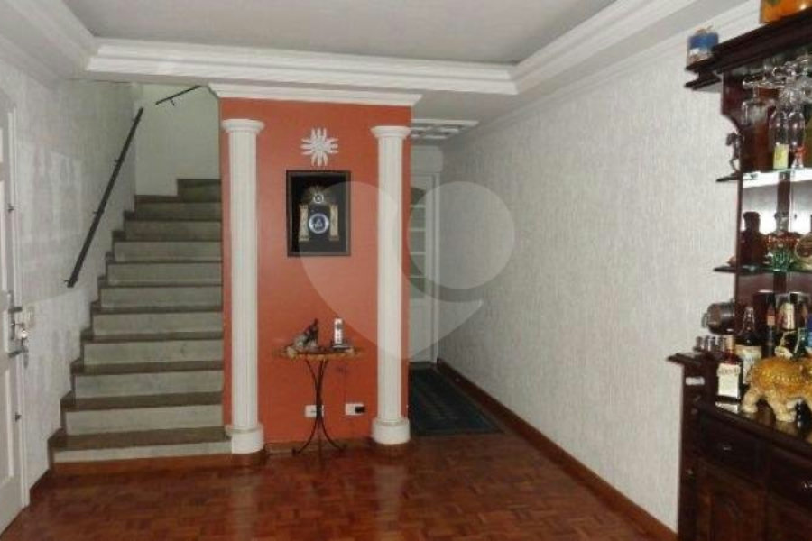 Sobrado à venda com 3 quartos, sendo 2 suítes, em Água Fria, São Paulo, SP
