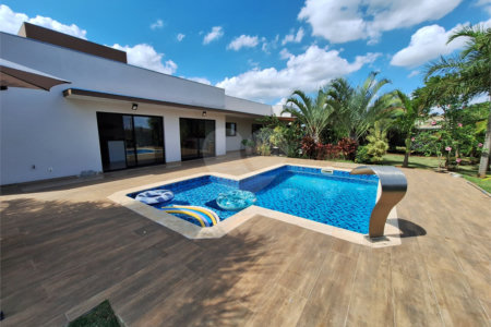 Casa à venda com 3 suítes no condomínio Village Ipanema, Araçoiaba da Serra - SP
