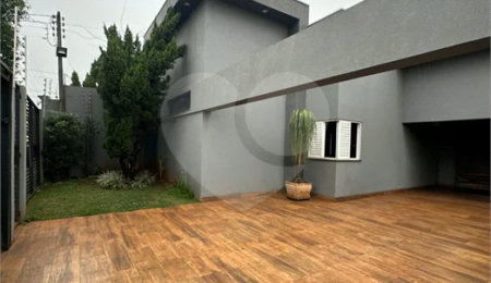 Casa à venda com 3 suítes em Vila Nossa Senhora do Amparo, Ponta Porã, MS