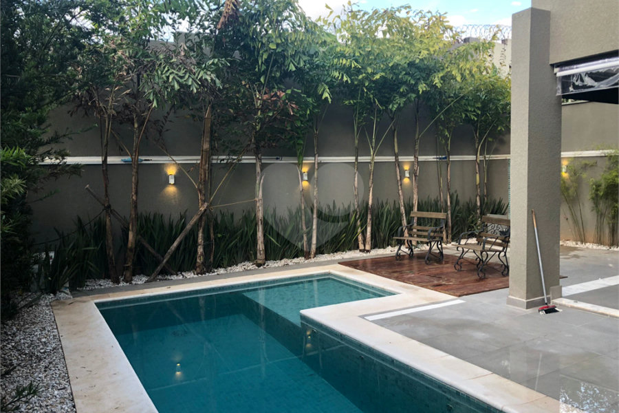 Casa à venda ou para alugar com 4 suítes no condomínio Residencial Tamboré 10, Santana de Parnaíba - SP